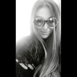 Meet your Posher, Domenica